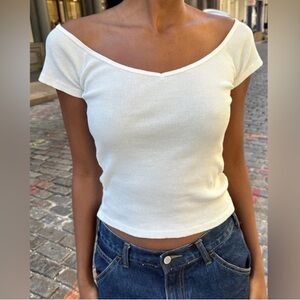 NEVER WORN Brandy Melville Ada Top